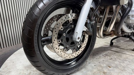 Suzuki Bandit GSF 650 2009 ONLY 13K NEW MOT JUST SERVICED A2 650CC 32