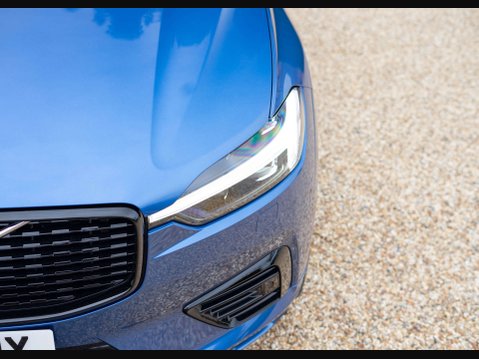 Volvo XC60 2.0 XC60 R-Design T6 Recharge AWD Auto 4WD 5dr 11