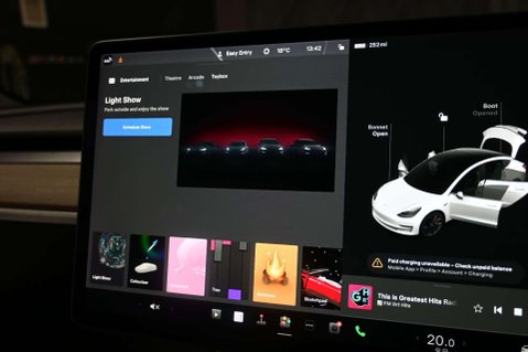 Tesla Model 3 PERFORMANCE AWD 7