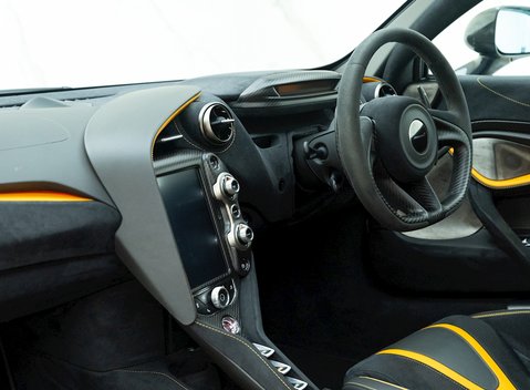 McLaren 720S Performance 15