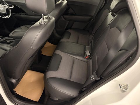 Kia Niro 1.6h GDi 2 DCT Euro 6 (s/s) 5dr 6