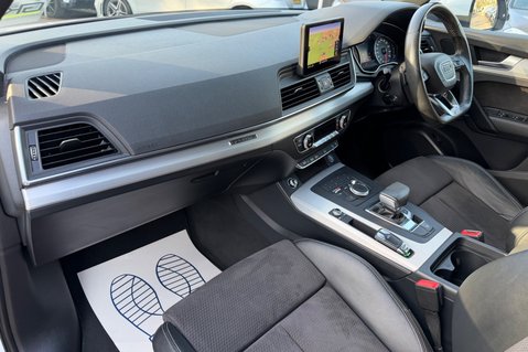Audi Q5 TDI QUATTRO S LINE - 20 INCH ALLOYS - FULL SERVICE HISTORY - 2 OWNERS 25