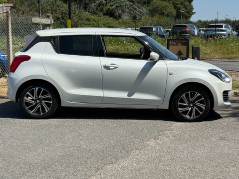 Suzuki Swift SZ-L DUALJET MHEV 2