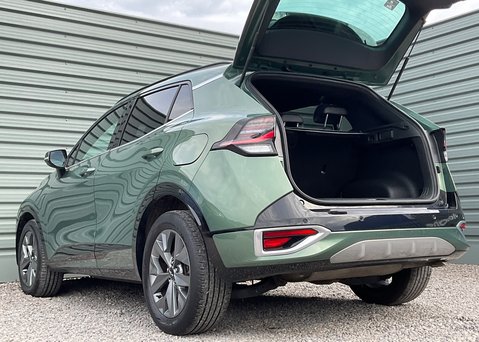 Kia Sportage 1.6 TGDi GT-LINE ISG HEV 17