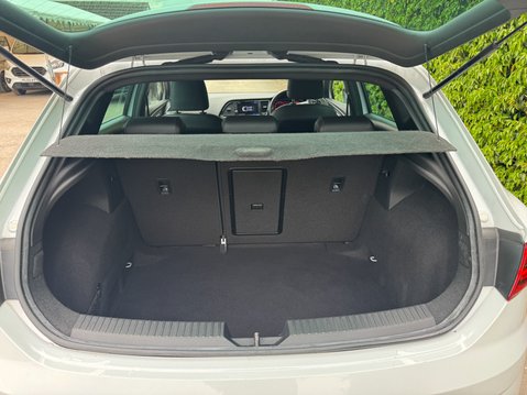 SEAT Leon 1.5 TSI EVO FR Black Edition Hatchback 5dr Petrol Manual Euro 6 (s/s) (150 10