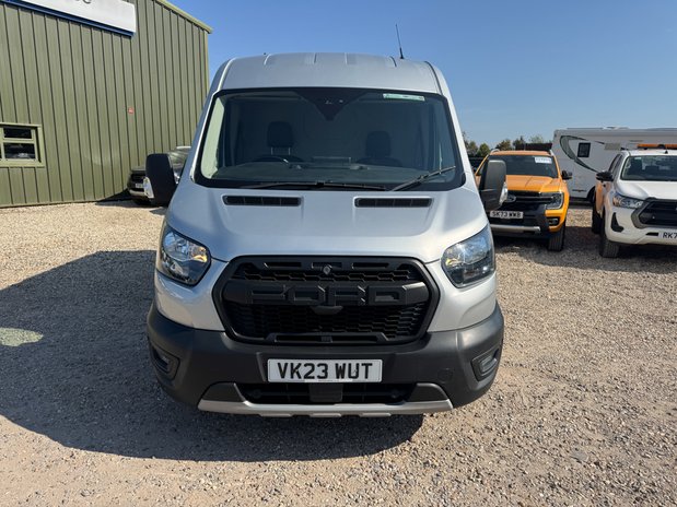 Ford Transit MWB L2H2 Medium Roof Trail 350 Air Con Alloys Sensors Cam Tow Bar EURO 6 3
