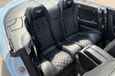 Bentley Continental GT V8 S CONVERTIBLE MULLINER DRIVING SPEC - GLACIER BLUE - LOW MILEAGE 39
