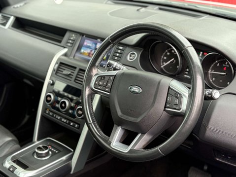 Land Rover Discovery Sport 2.0 Discovery Sport Black HSE TD4 Auto 4WD 5dr 19