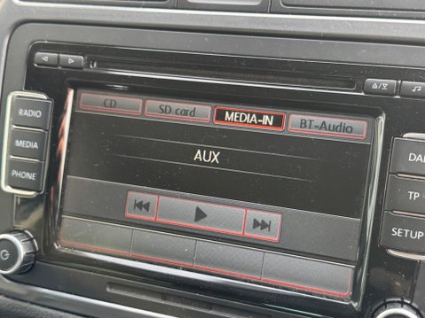 Volkswagen Tiguan 2.0 TDI BlueMotion Tech SE DSG 4WD Euro 5 (s/s) 5dr 14