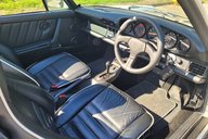 Porsche 911 CARRERA 2 35