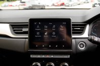 Renault Captur TECHNO E-TECH 24