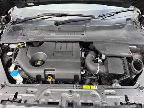 Jaguar E-Pace 2.0 D180 R-Dynamic HSE Auto AWD Euro 6 (s/s) 5dr 52