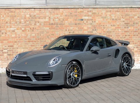 Porsche 911 (991.2) Turbo S 6
