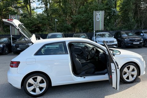 Audi A3 TDI SPORT NAV - SATNAV - BLUETOOTH - ULEZ COMPLIANT 15