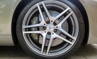 Mercedes-Benz SLS AMG 10