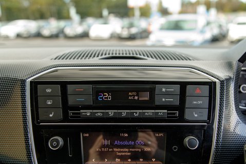 Volkswagen Up E-UP 24