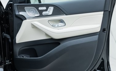 Mercedes-Benz GLS 63 AMG Night Edition Executive 31