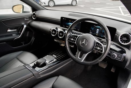 Mercedes-Benz A Class A 180 SPORT EXECUTIVE EDITION