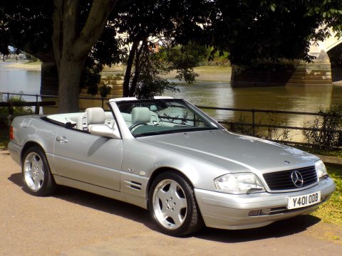Mercedes-Benz SL Series SL320 1