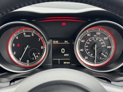 Suzuki Swift 1.2 Dualjet 83 12V Hybrid SZ-L 5dr 21