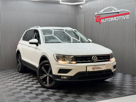 Volkswagen Tiguan 2.0 TDI SE Navigation 4Motion Euro 6 (s/s) 5dr 4