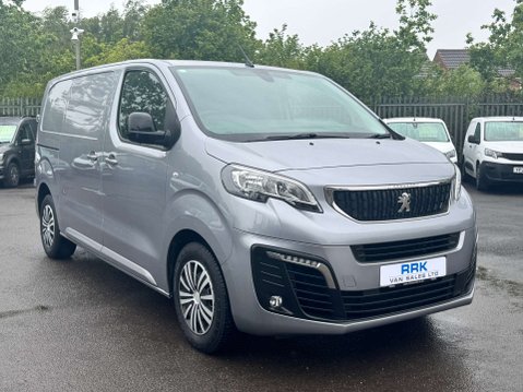 Peugeot Expert 2.0 Expert Professional Premium L1 Blue HDi 36