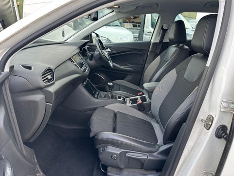 Vauxhall Grandland X BUSINESS EDITION NAV 12