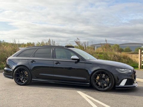 Audi RS6 4.0 TFSI V8 Tiptronic quattro Euro 5 (s/s) 5dr 3