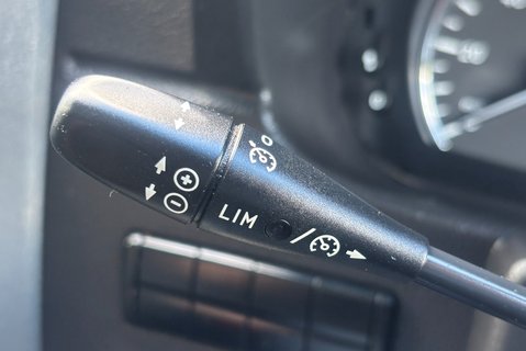 Mercedes-Benz Sprinter 319 V6 Cdi Lwb Hr Panel Van - Air Con / Twin Side Doors / Rear Camera 33