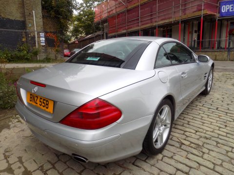 Mercedes-Benz SL Series SL500 8