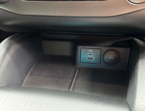 Ford Focus 1.5 Focus ST-Line EcoBlue Auto 5dr 35