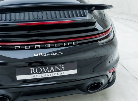 Porsche 911 Turbo S Cabriolet (992) 30