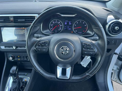 MG ZS 1.0 T-GDI Exclusive Auto Euro 6 5dr 17