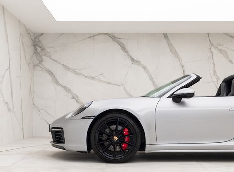 Porsche 911 Targa 4S (992) 27