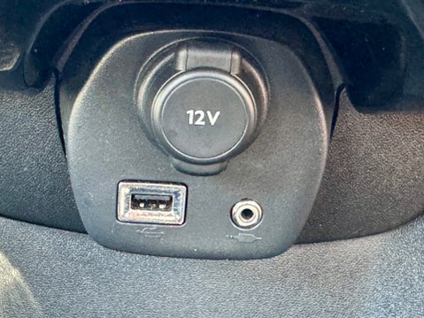Toyota Aygo VVT-I X-CLUSIV X-SHIFT 32