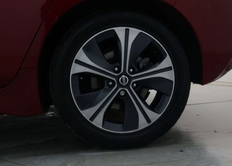 Nissan LEAF Leaf Takna 5dr 17