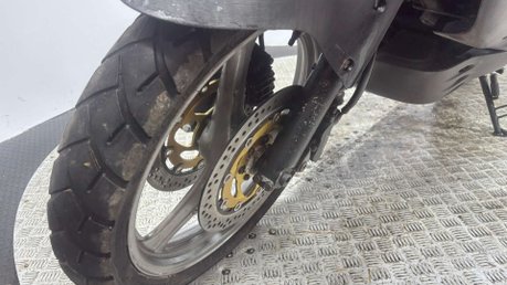 Honda XL 1000 2002 68K ADVENTURE TOURING PROJECT BIKE SPARES OR REPAIR 26