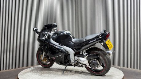 Triumph Sprint 2000 32K RUNNING SPORTS TOURER COMMUTER PROJECT BIKE 955CC 6