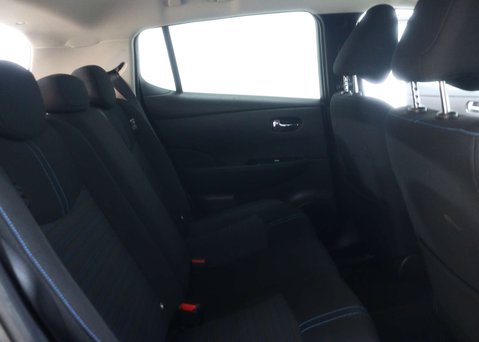 Nissan LEAF Leaf N-Connecta 5dr 50