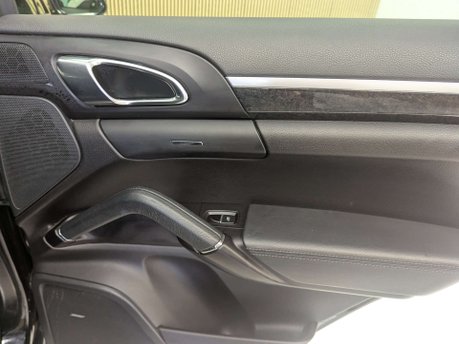 Porsche Cayenne 3.0 Cayenne V6 D Tiptronic S 4WD 5dr 51