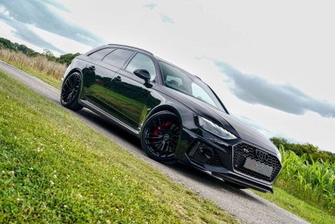Audi RS4 Carbon Black 19