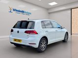Volkswagen Golf 1.6 TDI BlueMotion Tech SE Nav Euro 6 (s/s) 5dr 2