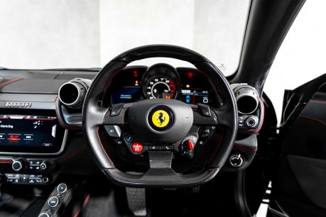 Ferrari GTC4 Lusso V12. WARRANTY. CARBON FIBRE INTERIOR. PANORAMIC ROOF. PASSENGER DISPLAY. 28