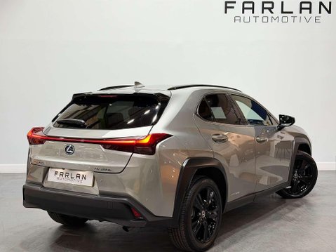 Lexus Ux 2.0 250h SUV 5dr Petrol Hybrid E-CVT Euro 6 (s/s) (184 ps) 4