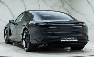 Porsche Taycan 4S 7