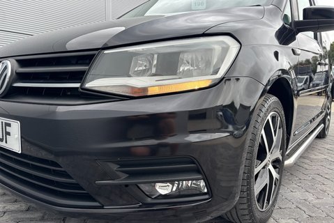 Volkswagen Caddy C20 Tdi Black Edition 21