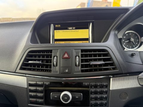 Mercedes-Benz E Class 2.1 E220 CDI BlueEfficiency Sport Edition 125 Cabriolet G-Tronic+ Euro 5 (s 12