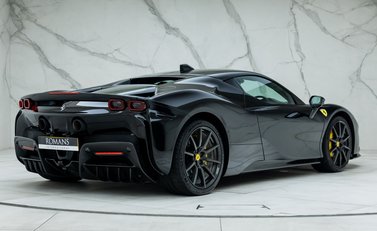 Ferrari SF90 Stradale 3