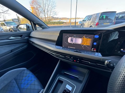 Volkswagen Golf 2.0 TSI R DSG 4Motion Euro 6 (s/s) 5dr 35