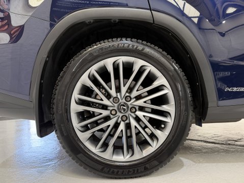 Lexus RX 450H Premium Sport Edition 13